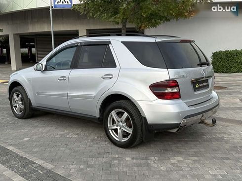 Mercedes-Benz M-Класс 2008 - фото 8