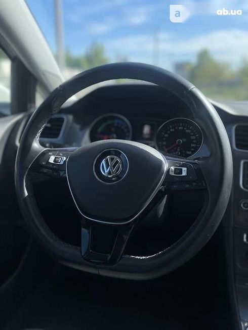 Volkswagen e-Golf 2016 - фото 26
