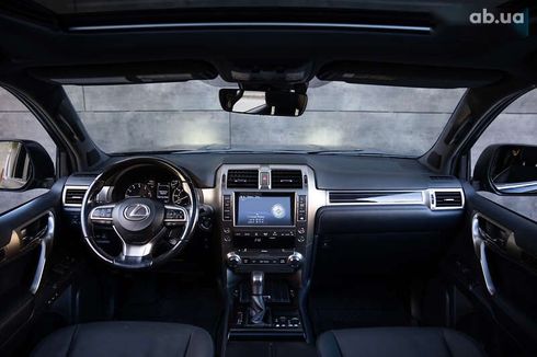 Lexus GX 2020 - фото 15