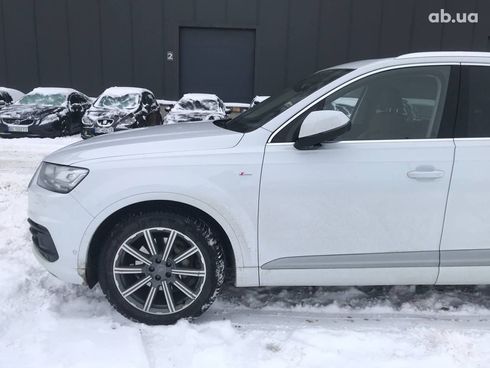 Audi Q7 2017 белый - фото 25