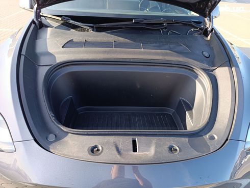 Tesla Model Y 2023 серый - фото 12