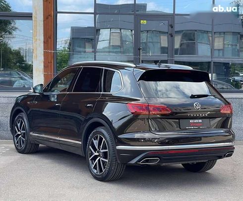Volkswagen Touareg 2022 - фото 5