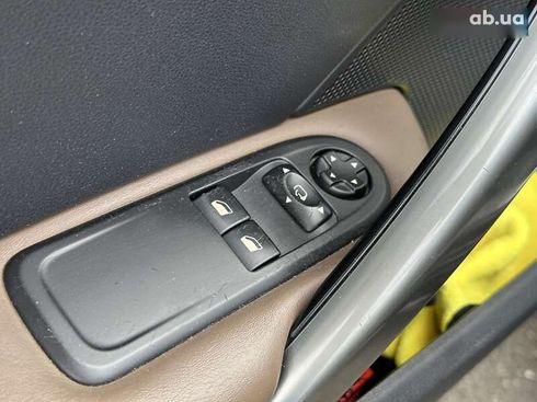 Peugeot RCZ 2012 - фото 19