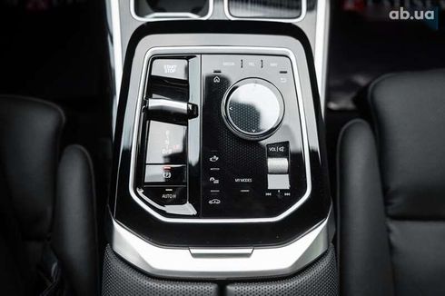 BMW i7 2023 - фото 18