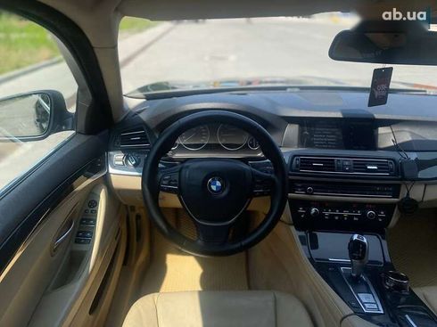 BMW 5 серия 2010 - фото 22