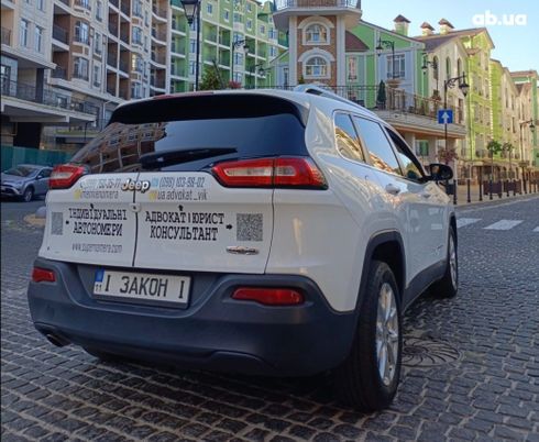 Jeep Cherokee 2015 белый - фото 10