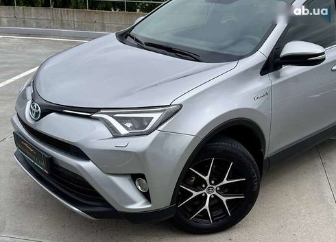 Toyota RAV4 2016 - фото 3
