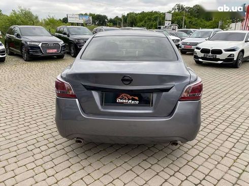 Nissan Altima 2015 - фото 6