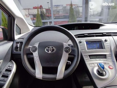 Toyota Prius 2014 - фото 22