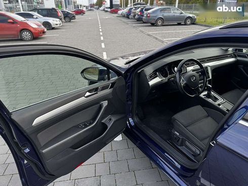 Volkswagen Passat 2019 - фото 21