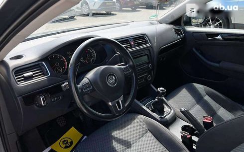 Volkswagen Jetta 2011 - фото 8