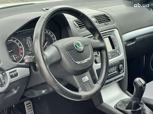 Skoda Octavia 2012 - фото 25