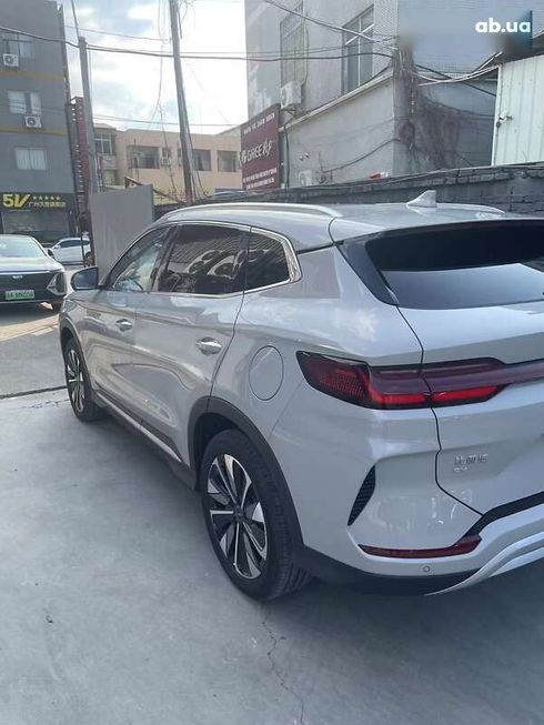 BYD Song Plus 2025 - фото 4