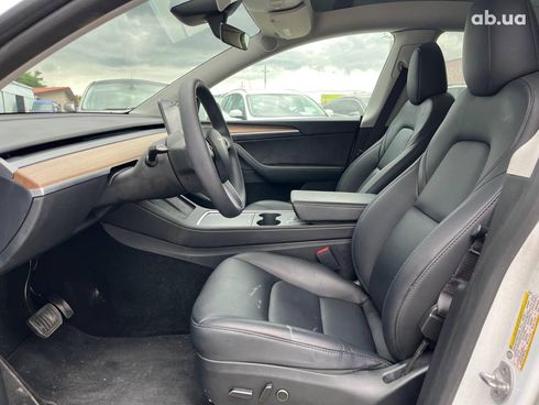 Tesla Model Y 2024 белый - фото 41