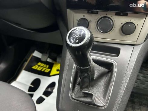Opel Zafira 2008 - фото 19
