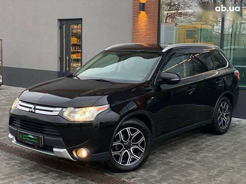 Mitsubishi Outlander 2015 - фото 4