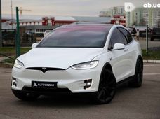 Продаж вживаних Tesla Model X 2019 року - купити на Автобазарі