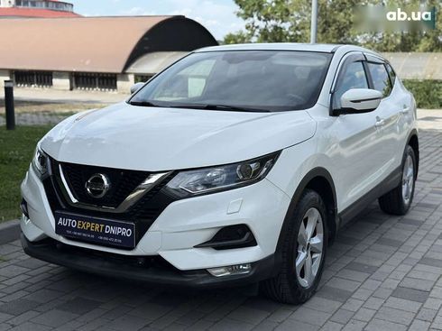 Nissan Qashqai 2018 - фото 11
