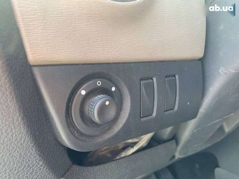 Renault Lodgy 2013 - фото 18