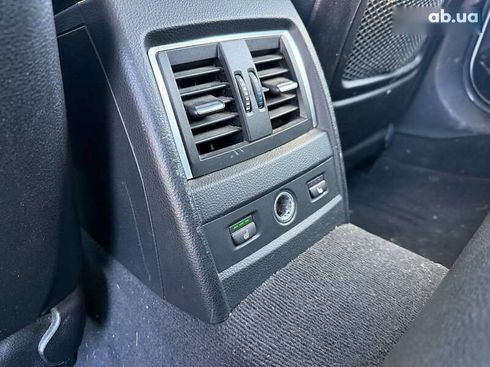 BMW 3 серия 2016 - фото 12