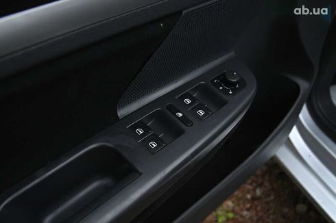 Volkswagen Golf 2008 - фото 16