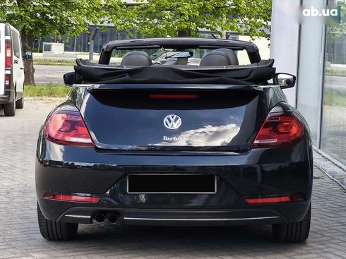 Volkswagen Beetle 2017 - фото 12
