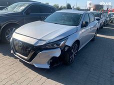 Продаж вживаних Nissan Altima у Львові - купити на Автобазарі