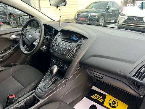 Ford Focus 2017 - фото 19