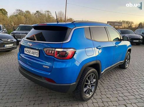 Jeep Compass 2017 - фото 8