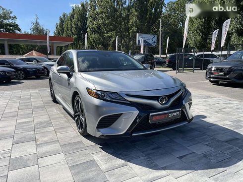 Toyota Camry 2020 - фото 6