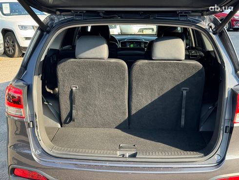Kia Sorento 2015 серый - фото 29