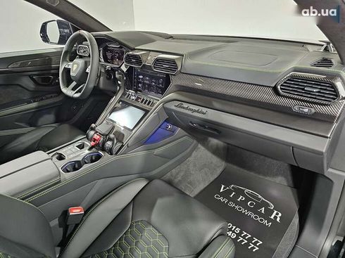 Lamborghini Urus 2024 - фото 18