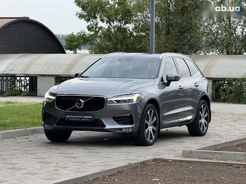 Volvo XC60 2020 - фото 20