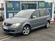 Продаж вживаних Volkswagen Touran в Києві - купити на Автобазарі