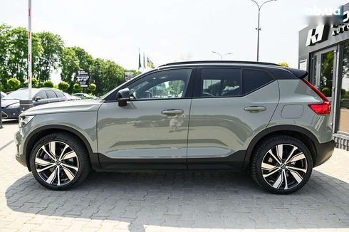 Volvo XC40 2021 - фото 13