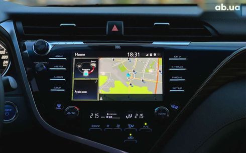 Toyota Camry 2019 - фото 14