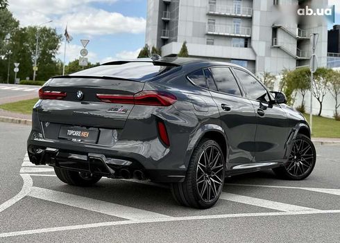 BMW X6 M 2022 - фото 16