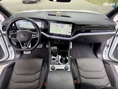 Volkswagen Touareg 2023 - фото 30