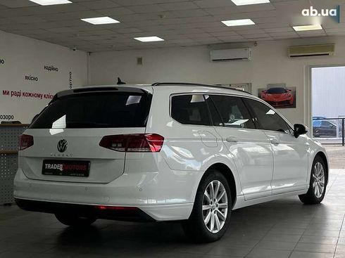 Volkswagen Passat 2020 - фото 14