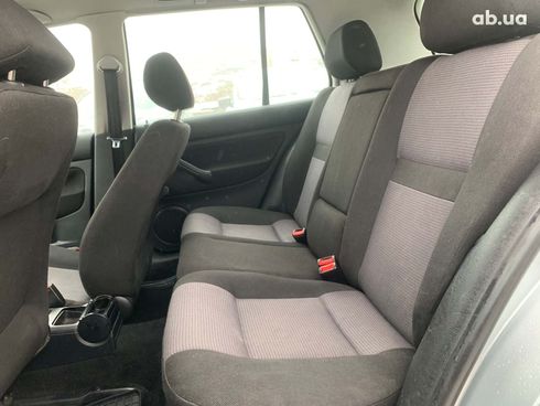 Volkswagen Golf 2001 серый - фото 25