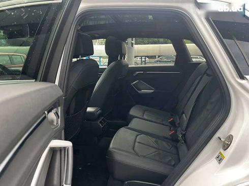 Audi Q3 2021 - фото 17