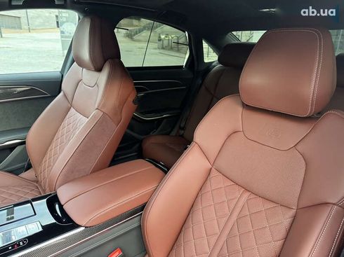 Audi S8 2024 - фото 17