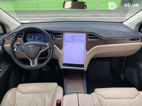 Tesla Model X 2017 - фото 28