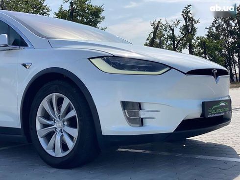 Tesla Model X 2017 - фото 16