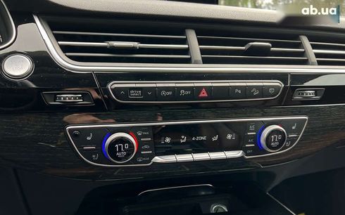 Audi Q7 2017 - фото 24