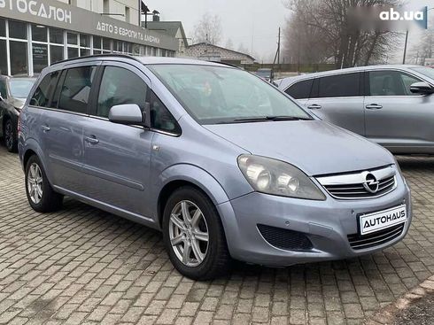 Opel Zafira 2010 - фото 3