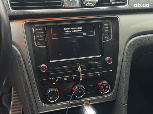 Volkswagen Passat 2013 серый - фото 21