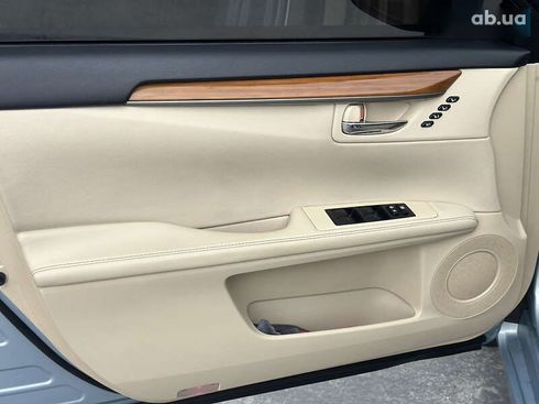 Lexus ES 2013 - фото 14