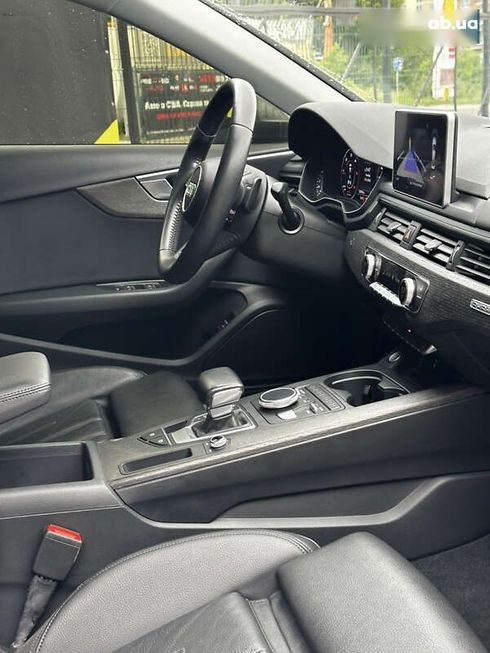 Audi A4 2018 - фото 17
