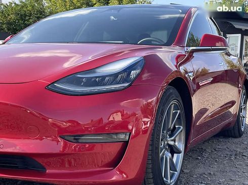 Tesla Model 3 2020 - фото 11